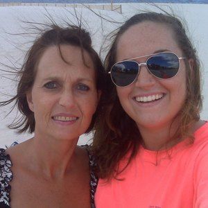 Meet your Posher, Sherry